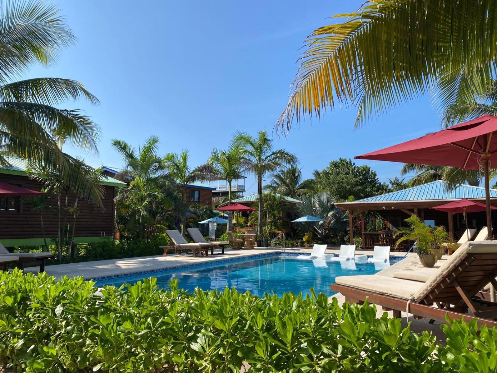 Coconut Row Hotel Hopkins Exterior foto